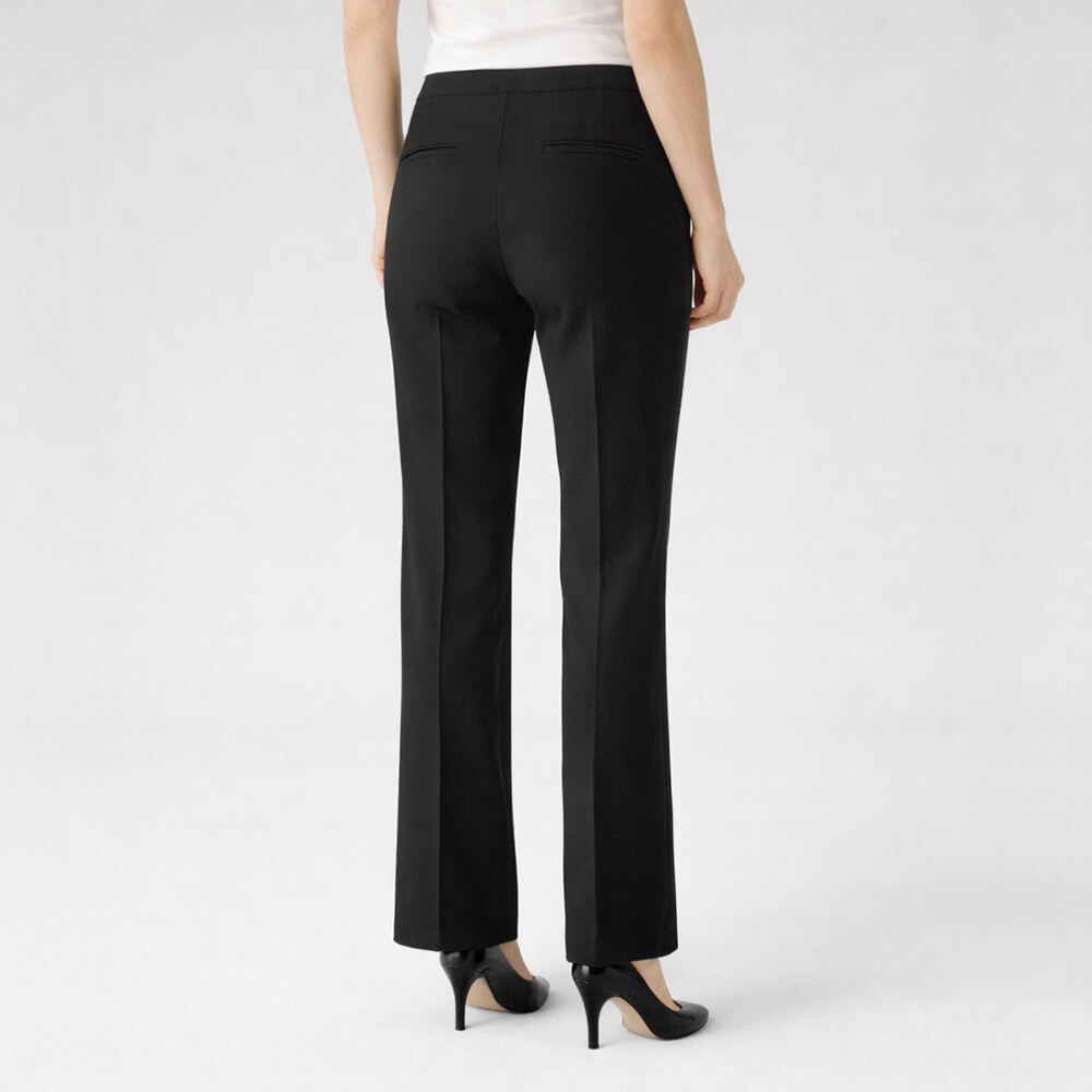 Ohne Bundfalte.Seiteneingriffstaschen.Mit Abnähern.Gerade geschnitten,mit leicht ausgestellten Bein.